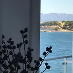 C'est La Vie! L' Escala