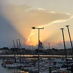 C'est La Vie! 4* L' Escala