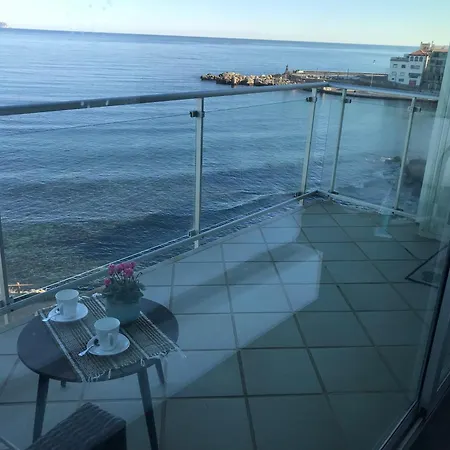 C'est La Vie! Bed & Breakfast 4*