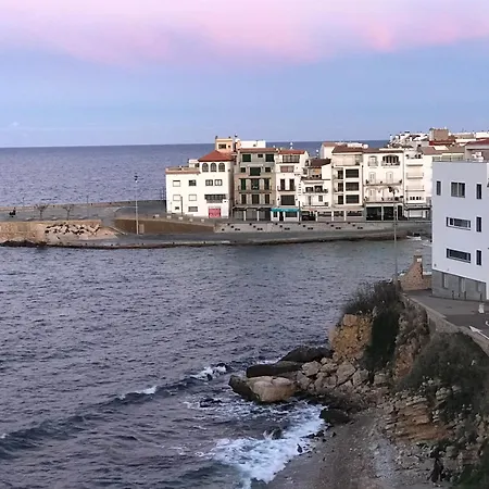 C'est La Vie! 4* L' Escala