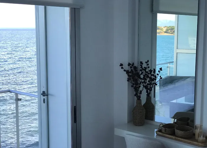 C'est La Vie! Bed & Breakfast L' Escala