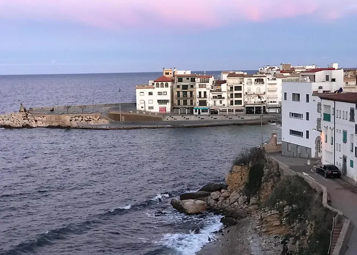 C'est La Vie! 4* L' Escala